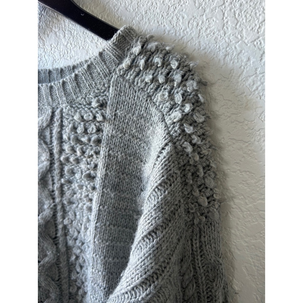 Banana Republic Cable Knit Sweater L Gray Italian‎ Yarn Crew Neck Old Money - Picture 6 of 11